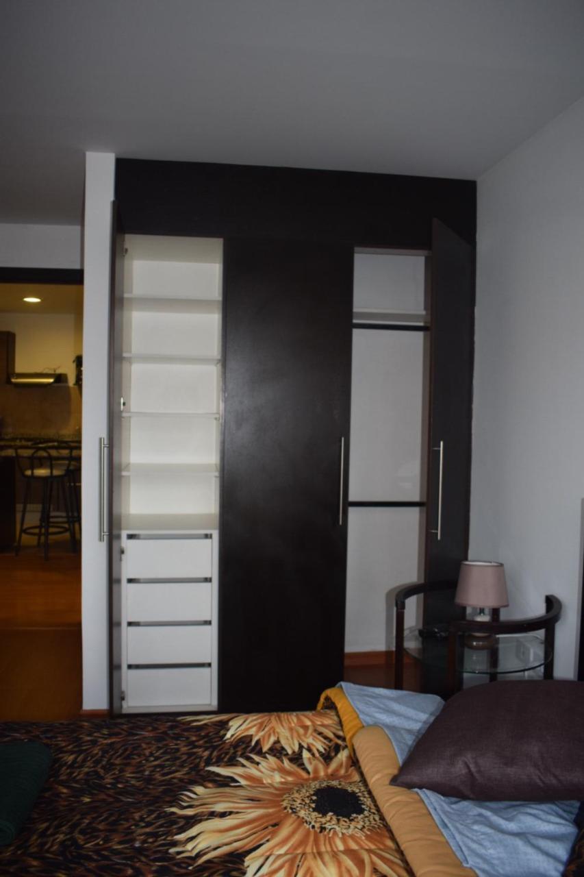 Deluxe Apartment Metroplaza Quito Exterior foto